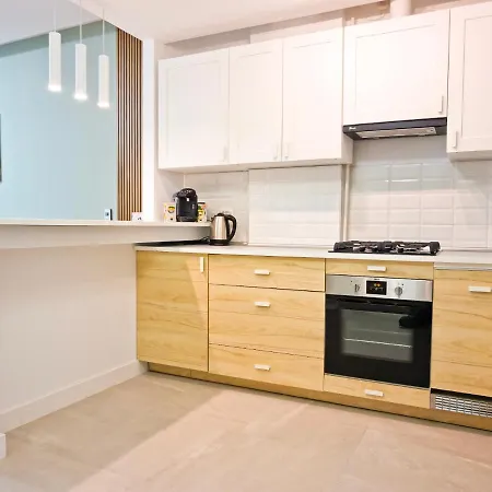 Beachside - Oasis Apartment - Onix Blue דירה Năvodari